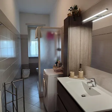 Casa Ra Con Posto Auto Medio 都灵