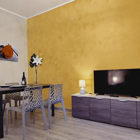 Casa Ra Con Posto Auto Medio * 都灵