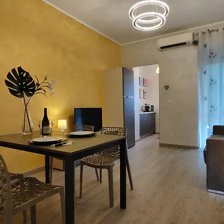 公寓 Casa Ra Con Posto Auto Medio