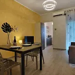 דירה Casa Ra Con Posto Auto Medio